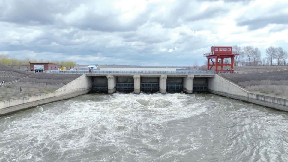 開(kāi)閘！前郭灌區(qū)2025年度春灌工作正式啟動(dòng)，水資源專(zhuān)用機(jī)械設(shè)備制造助力高效春耕